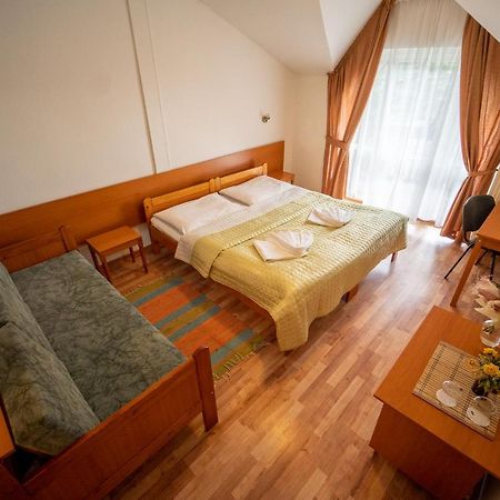 Park Hotel Cingov Smižany Esterno foto