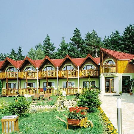 Park Hotel Cingov Smižany Esterno foto