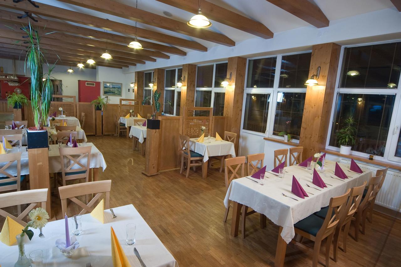 Park Hotel Cingov Smižany Esterno foto